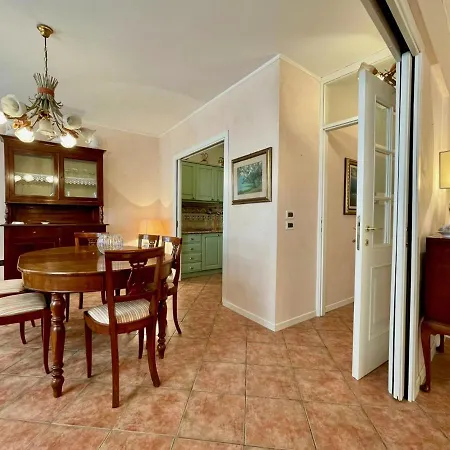 Appartamento Casa Di Maggio Desenzano del Garda